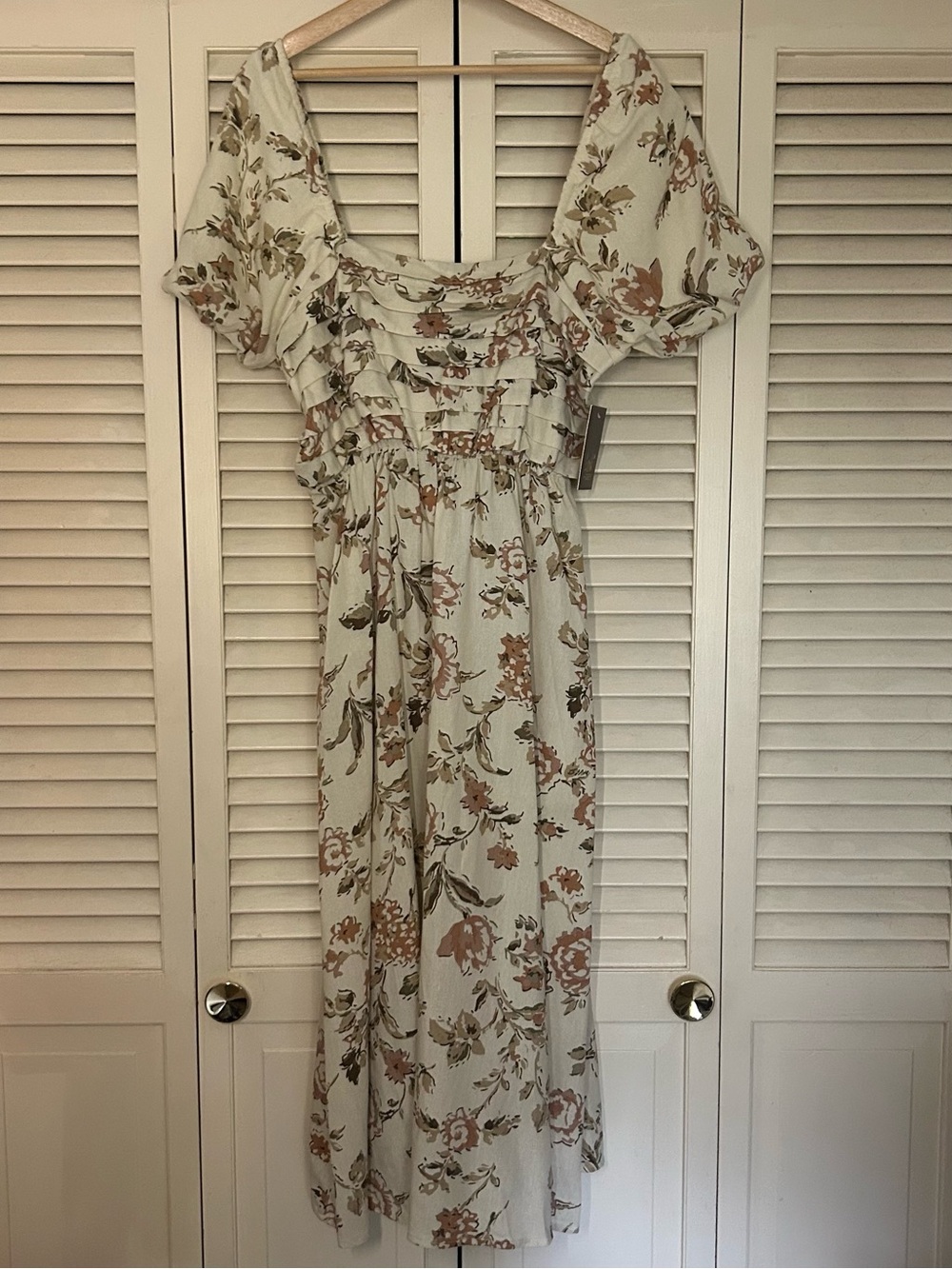 Lark + Grey Floral Cottagecore Midi Dress Puff Sleeve Smocked Back Large NWT